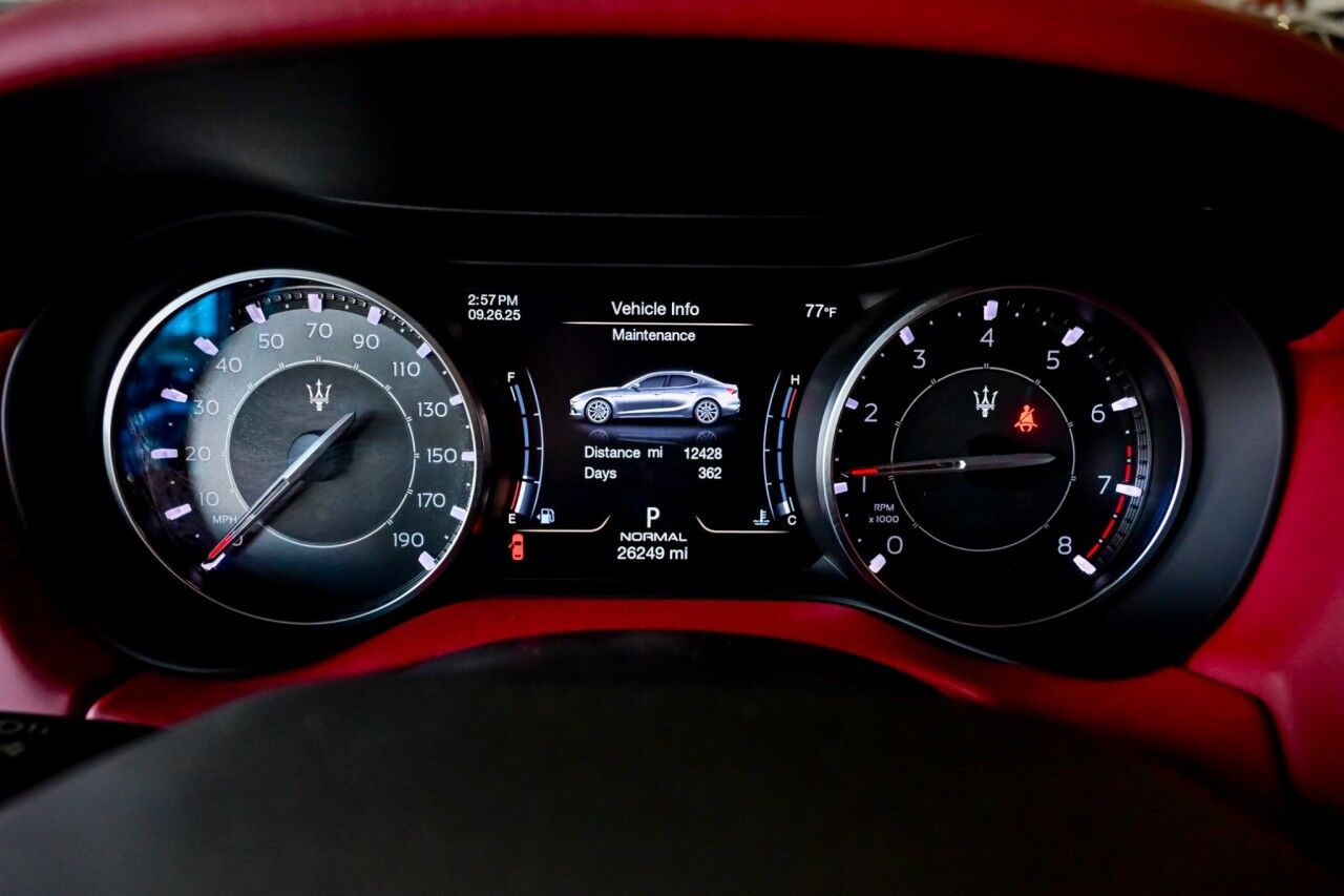 2022 Maserati Ghibli Modena Q4, 20'' Wheels, Cooled Seats, Nerissimo Pkg Springfield NJ