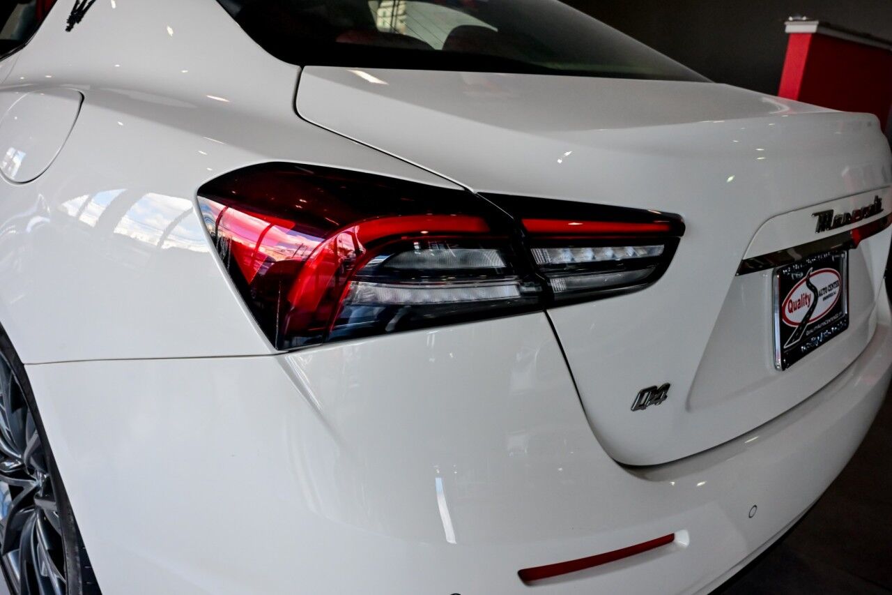 2022 Maserati Ghibli Modena Q4, 20'' Wheels, Cooled Seats, Nerissimo Pkg Springfield NJ