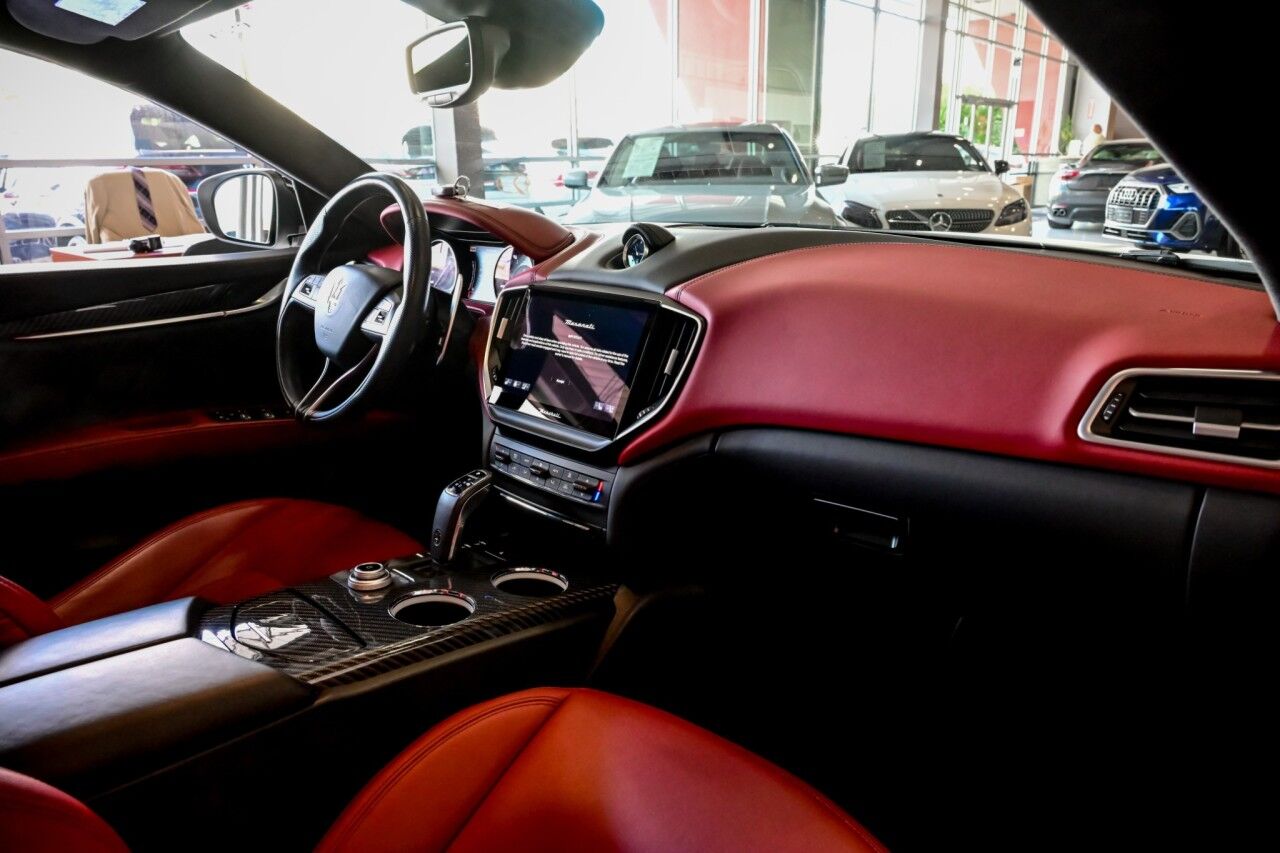 2022 Maserati Ghibli Modena Q4, 20'' Wheels, Cooled Seats, Nerissimo Pkg Springfield NJ