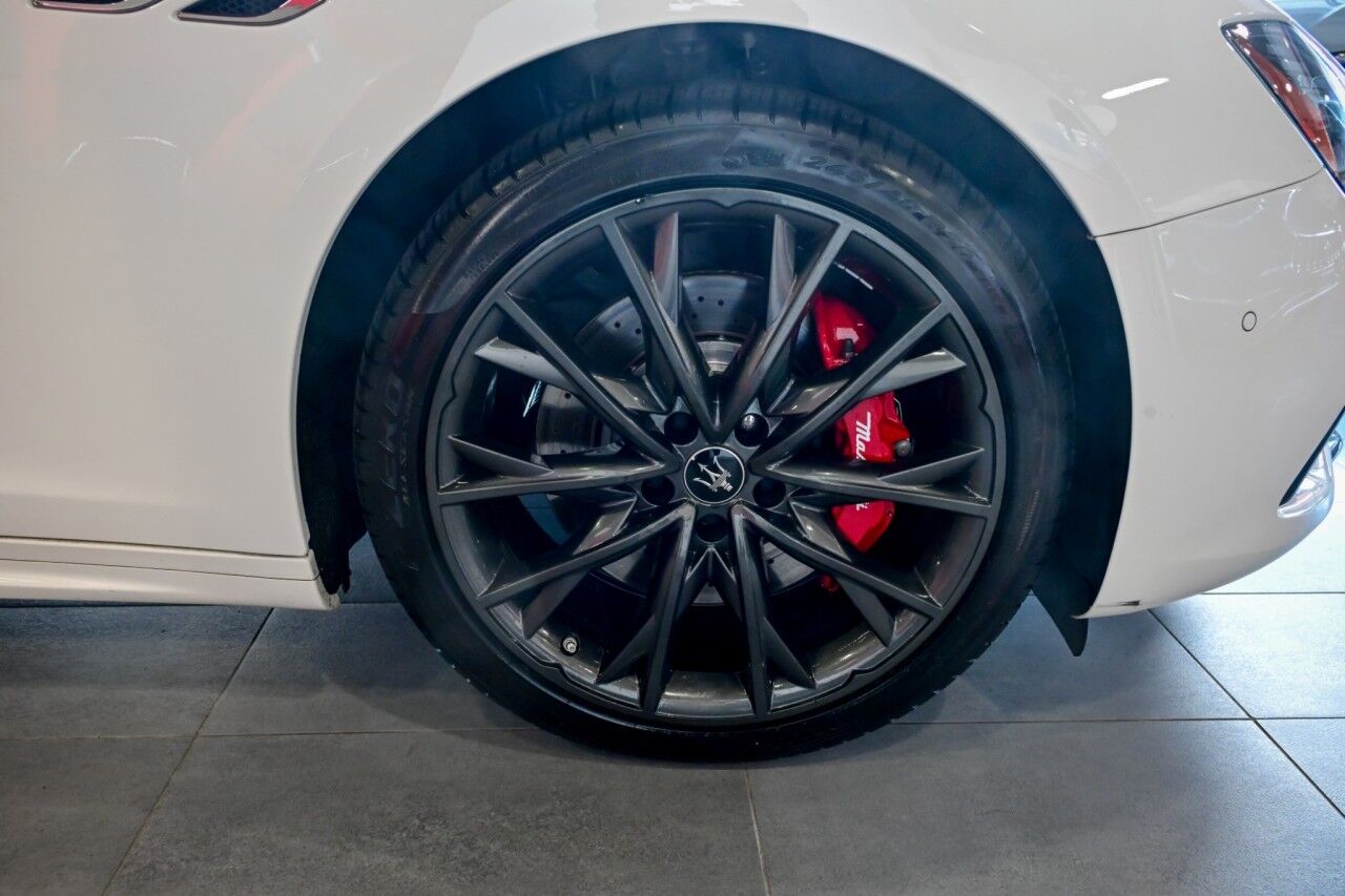 2022 Maserati Ghibli Modena Q4, 20'' Wheels, Cooled Seats, Nerissimo Pkg Springfield NJ