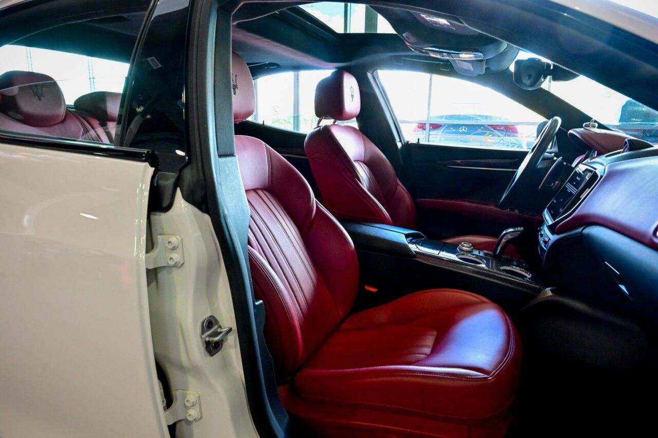 2022 Maserati Ghibli Modena Q4, 20'' Wheels, Cooled Seats, Nerissimo Pkg Springfield NJ