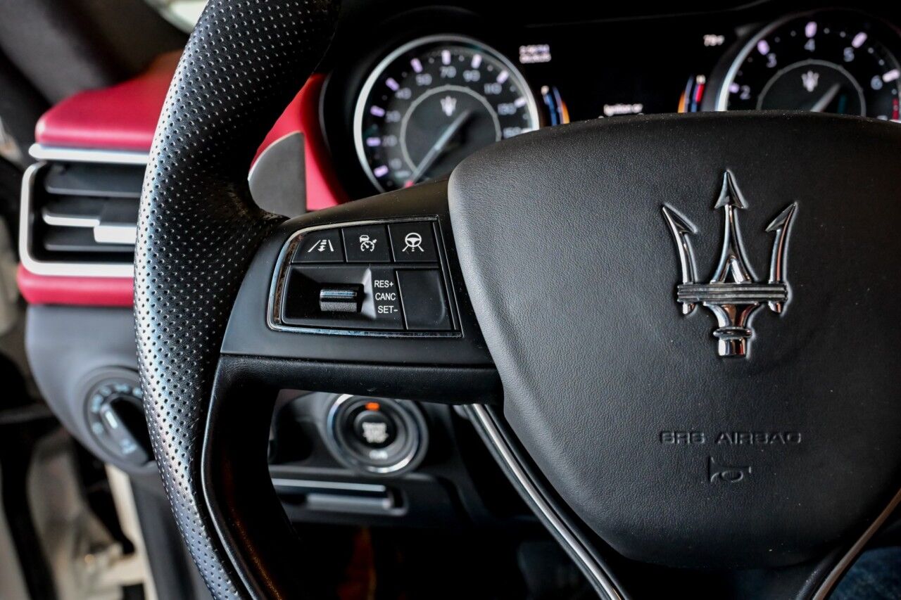 2022 Maserati Ghibli Modena Q4, 20'' Wheels, Cooled Seats, Nerissimo Pkg Springfield NJ