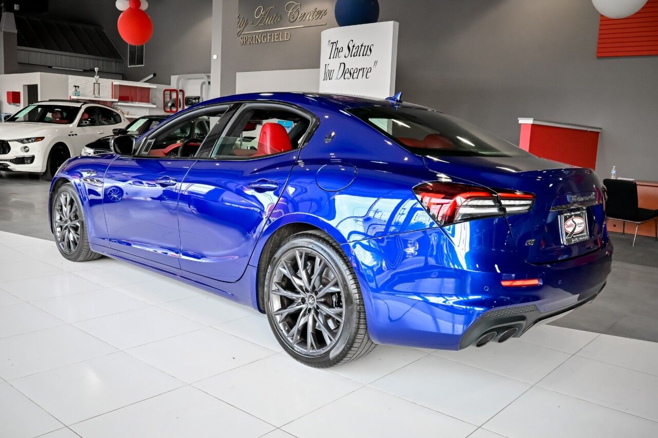 2022 Maserati Ghibli Modena Q4 photo 7