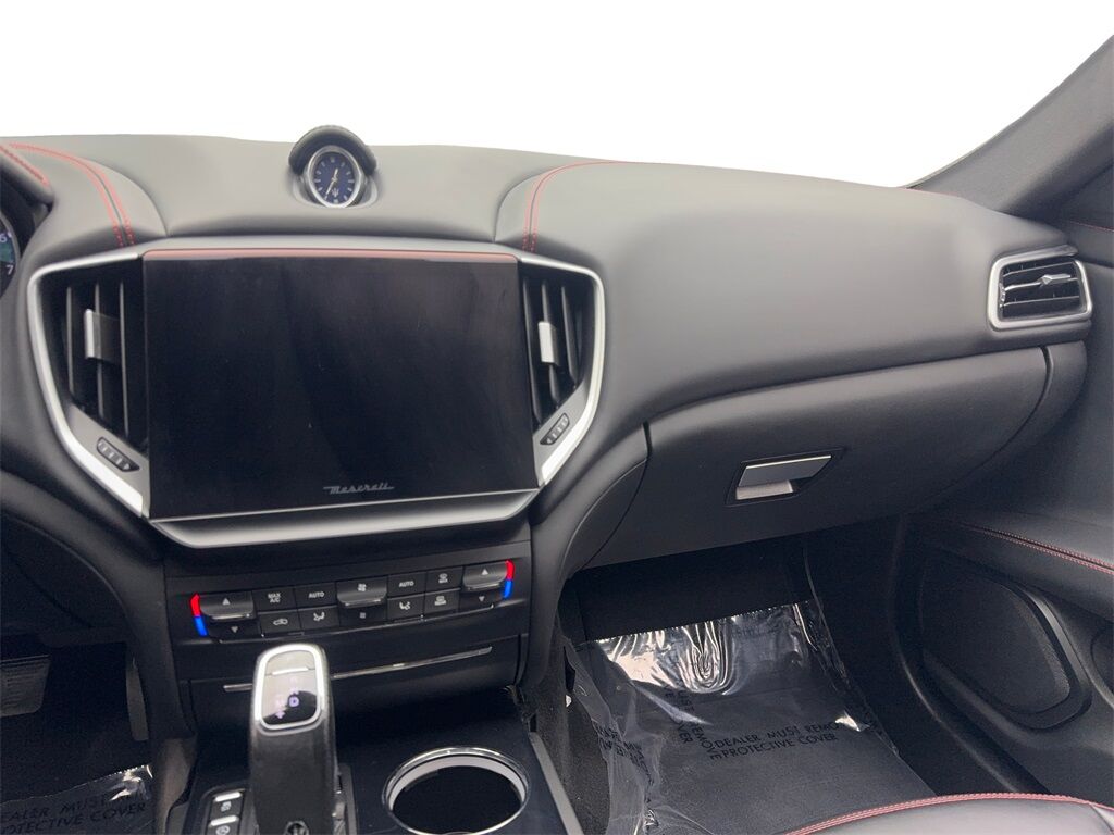 2022 Maserati Ghibli Modena Q4 NAV,CAM,SUNROOF,HTD STS,BLIND SPOT Irving TX
