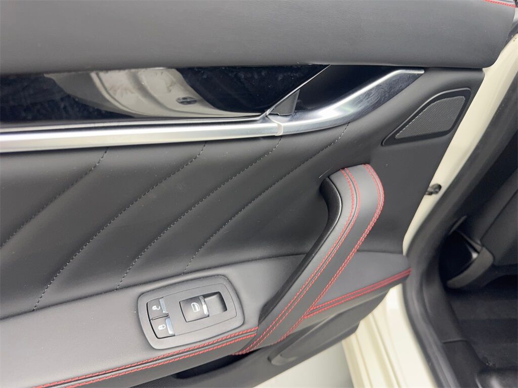 2022 Maserati Ghibli Modena Q4 NAV,CAM,SUNROOF,HTD STS,BLIND SPOT Irving TX