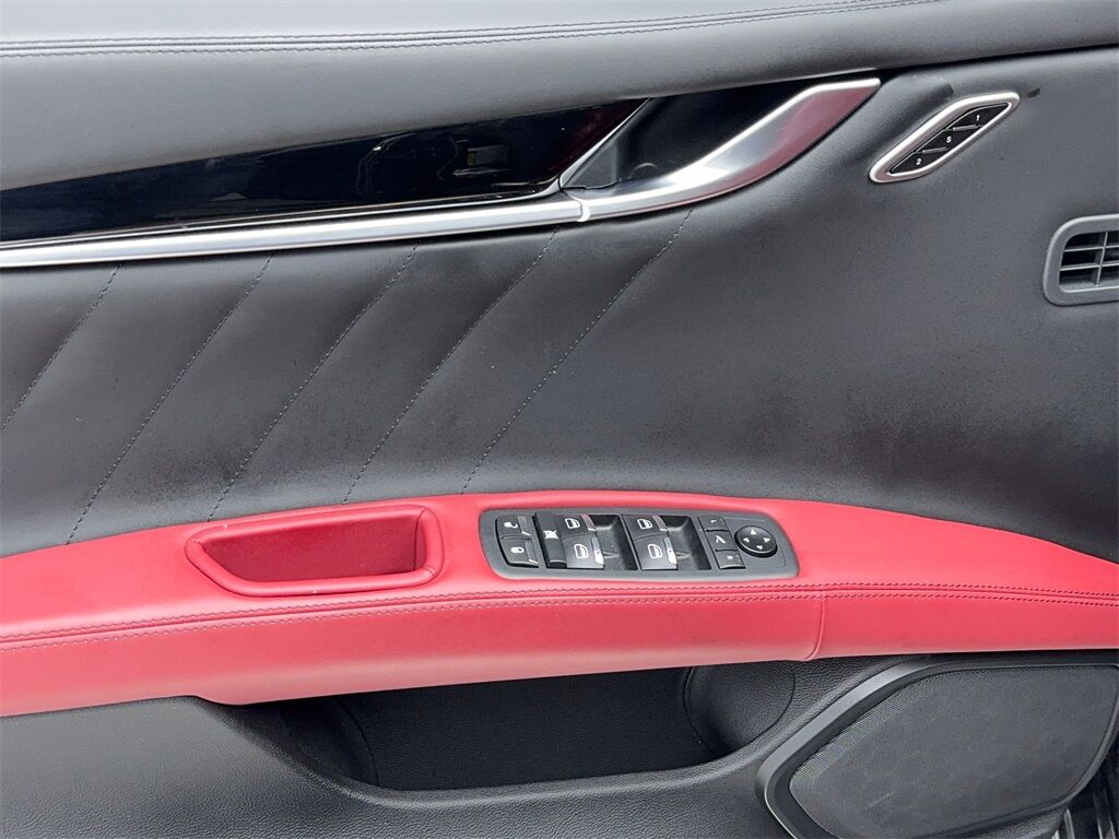 2022 Maserati Ghibli Modena Q4 NAV,CAM,SUNROOF,HTD STS,BLIND SPOT,20&quot; W Plano TX