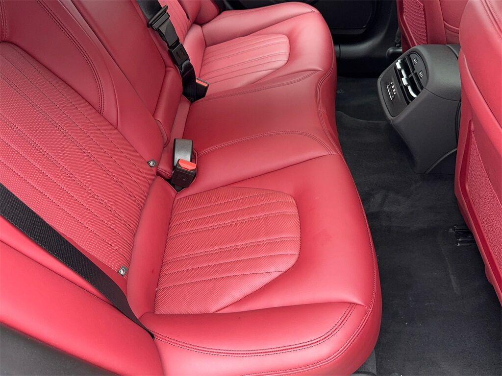 2022 Maserati Ghibli Modena Q4 NAV,CAM,SUNROOF,HTD STS,BLIND SPOT,20&quot; W Plano TX