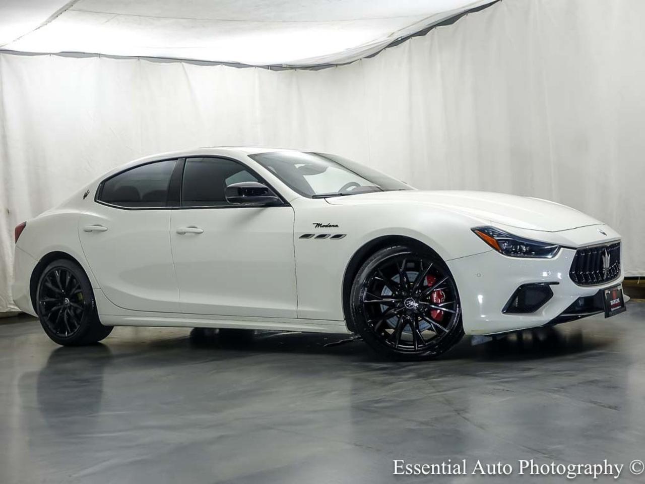 2022 Maserati Ghibli Modena Q4