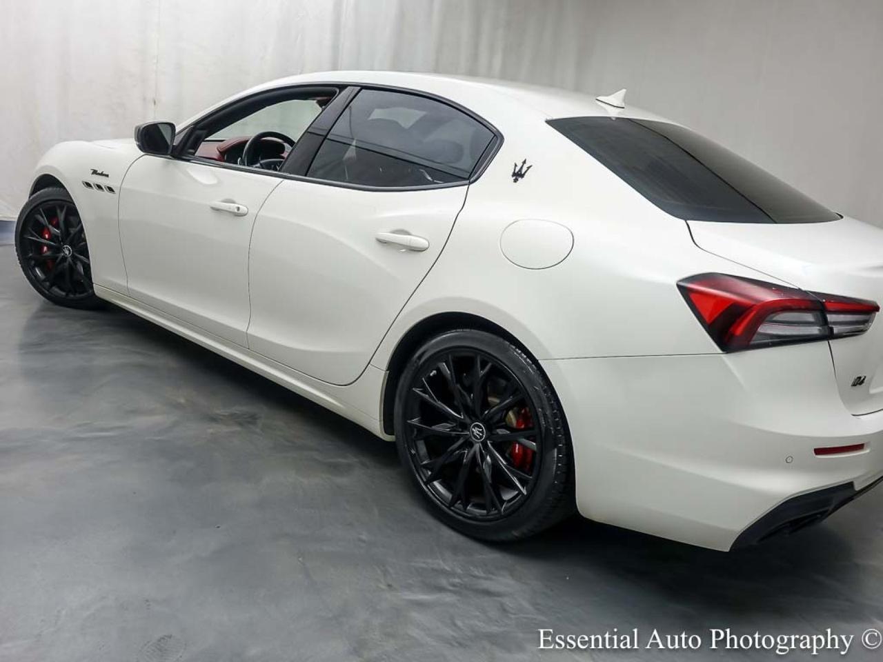 2022 Maserati Ghibli Modena Q4 Willowbrook IL