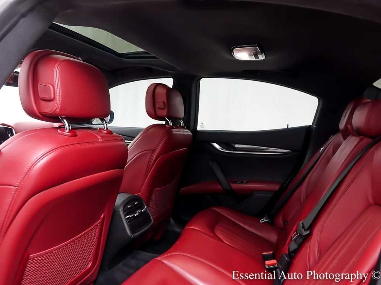 2022 Maserati Ghibli Modena Q4 Willowbrook IL