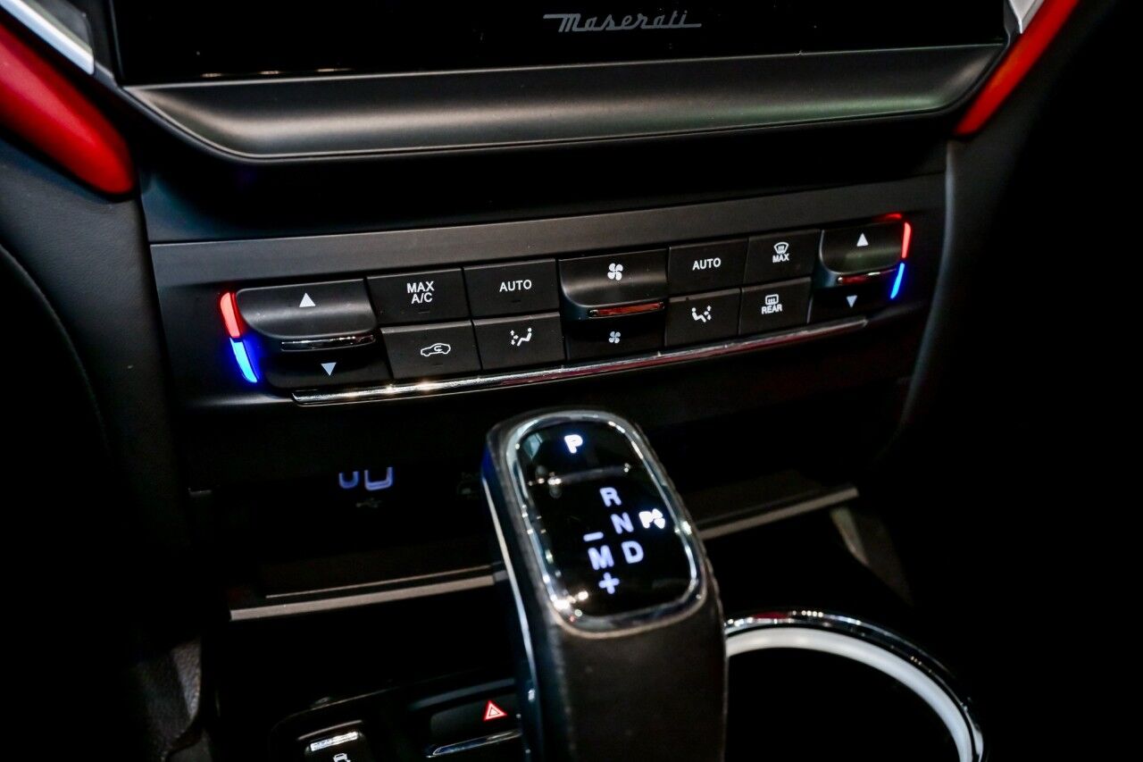 2022 Maserati Ghibli Modena, RED Interior, 21'' Wheels, Nerissimo Pkg Springfield NJ