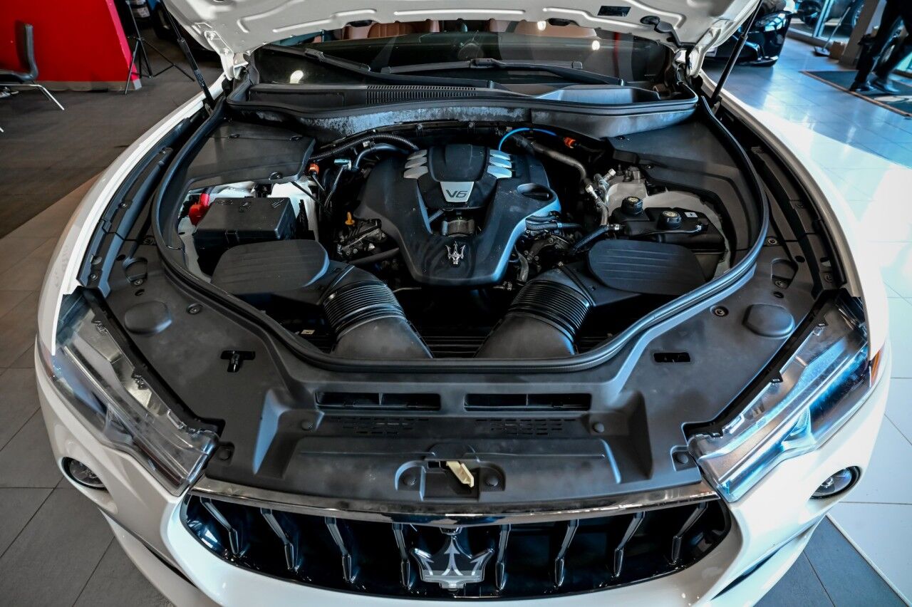 2022 Maserati Levante GT, Driver Assist, GT Sport Nerissimo Pkg Springfield NJ