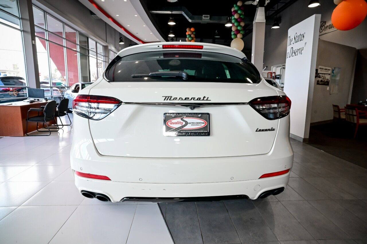 2022 Maserati Levante GT, Driver Assist, Red Interior, GT Sport Nerissimo Pkg Springfield NJ