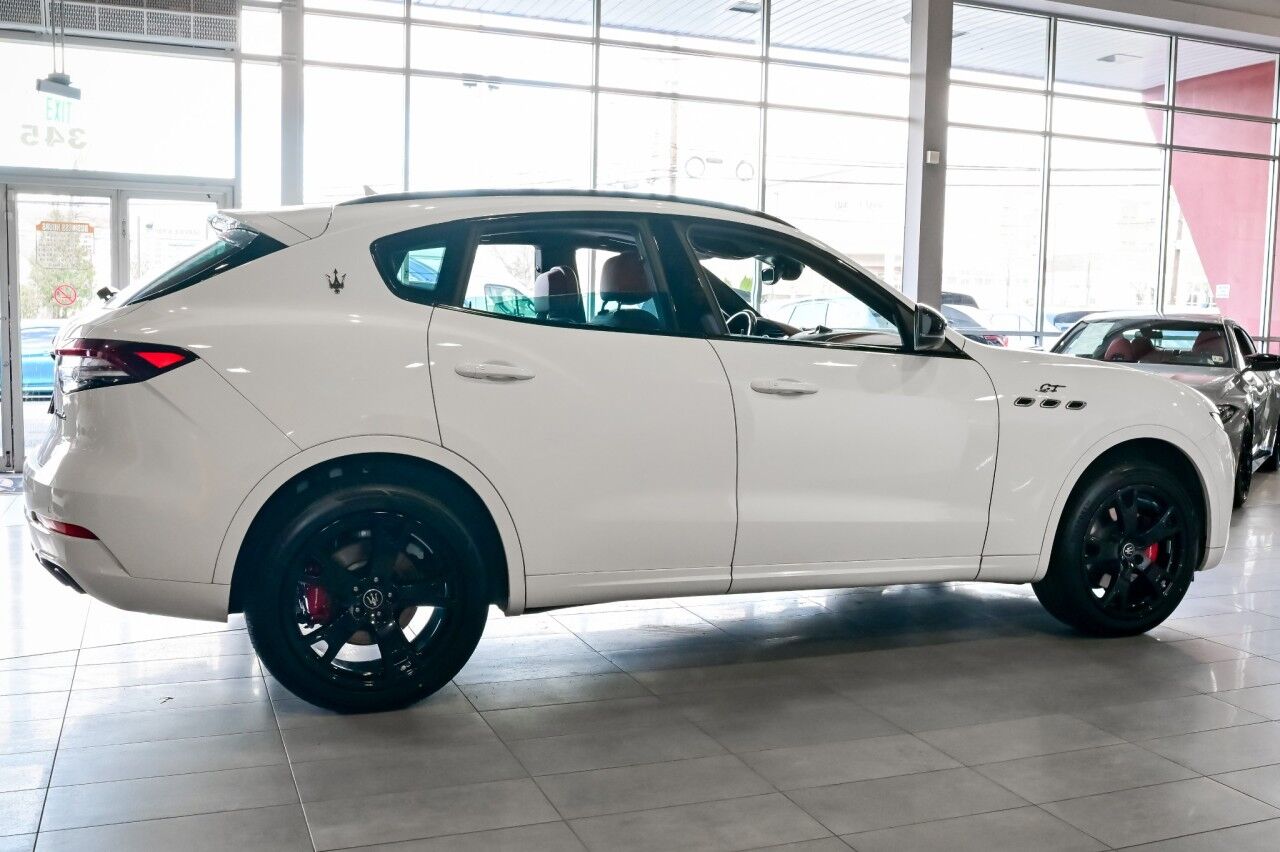 2022 Maserati Levante GT, Driver Assist, Red Interior, GT Sport Nerissimo Pkg Springfield NJ