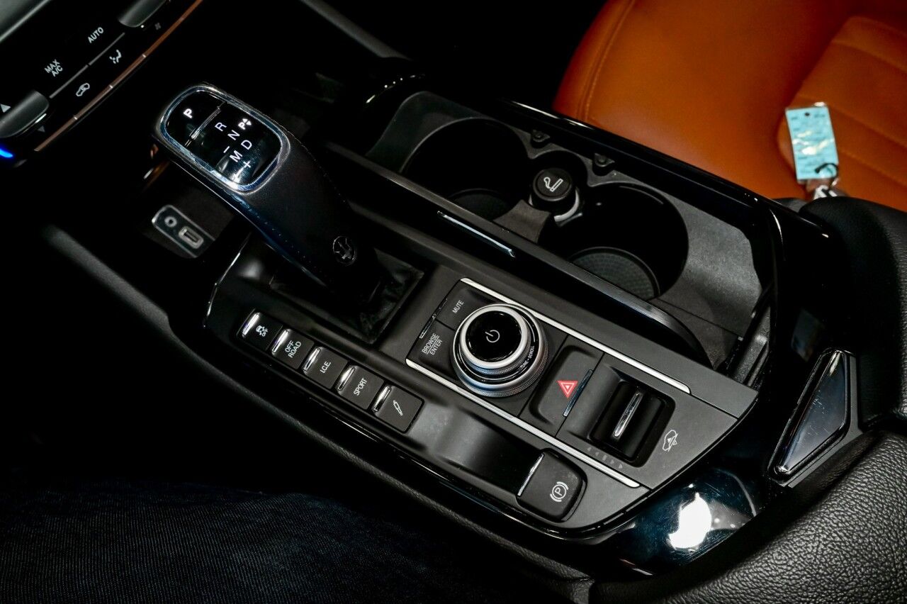 2022 Maserati Levante GT, Driver Assist, Red Interior, GT Sport Nerissimo Pkg Springfield NJ