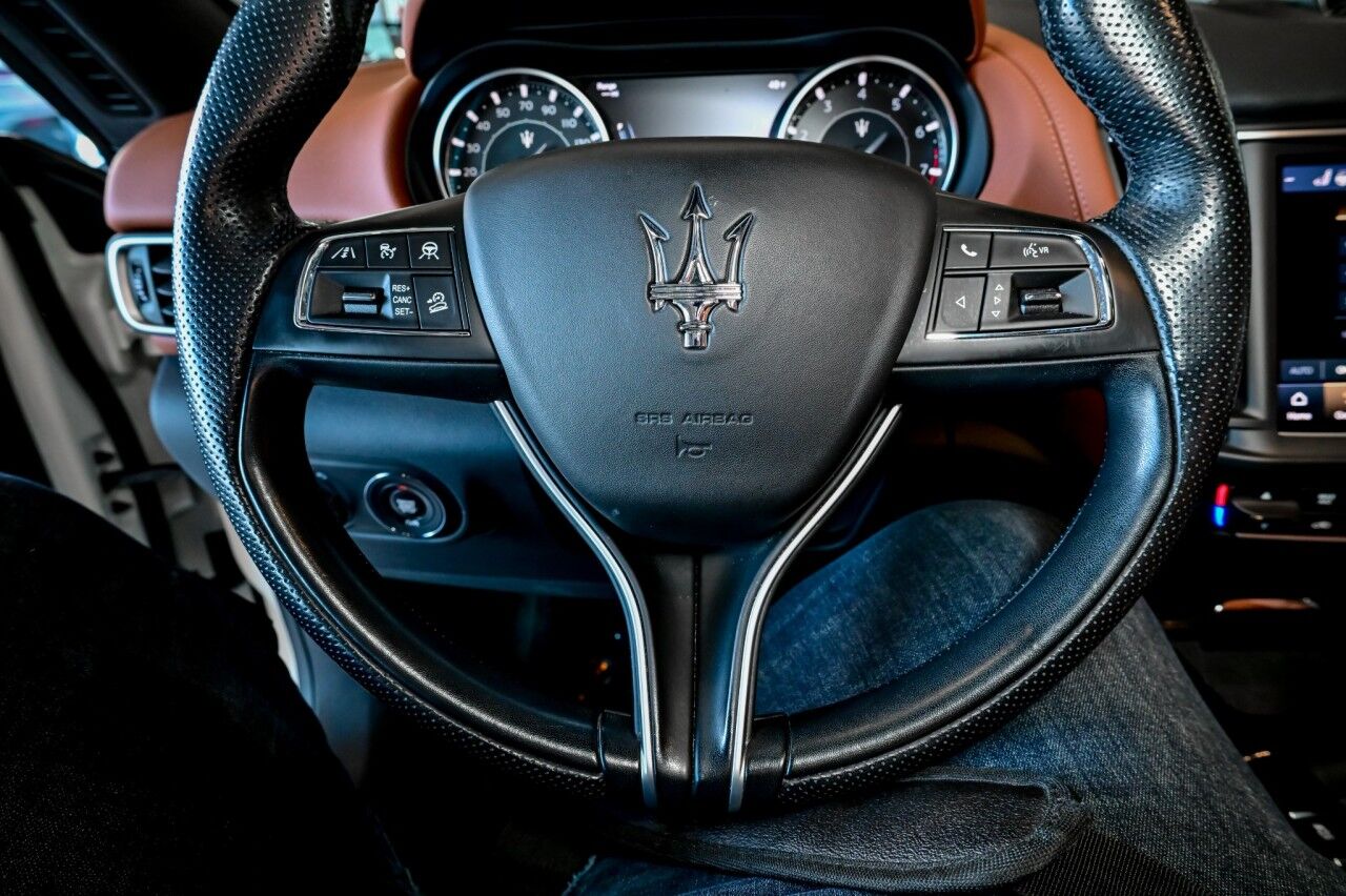 2022 Maserati Levante GT, Driver Assist, Red Interior, GT Sport Nerissimo Pkg Springfield NJ