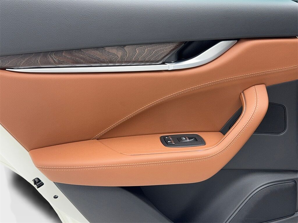 2022 Maserati Levante GT NAV,CAM,PANO,HTD STS,BLIND SPOT,20&quot; WHLS Plano TX
