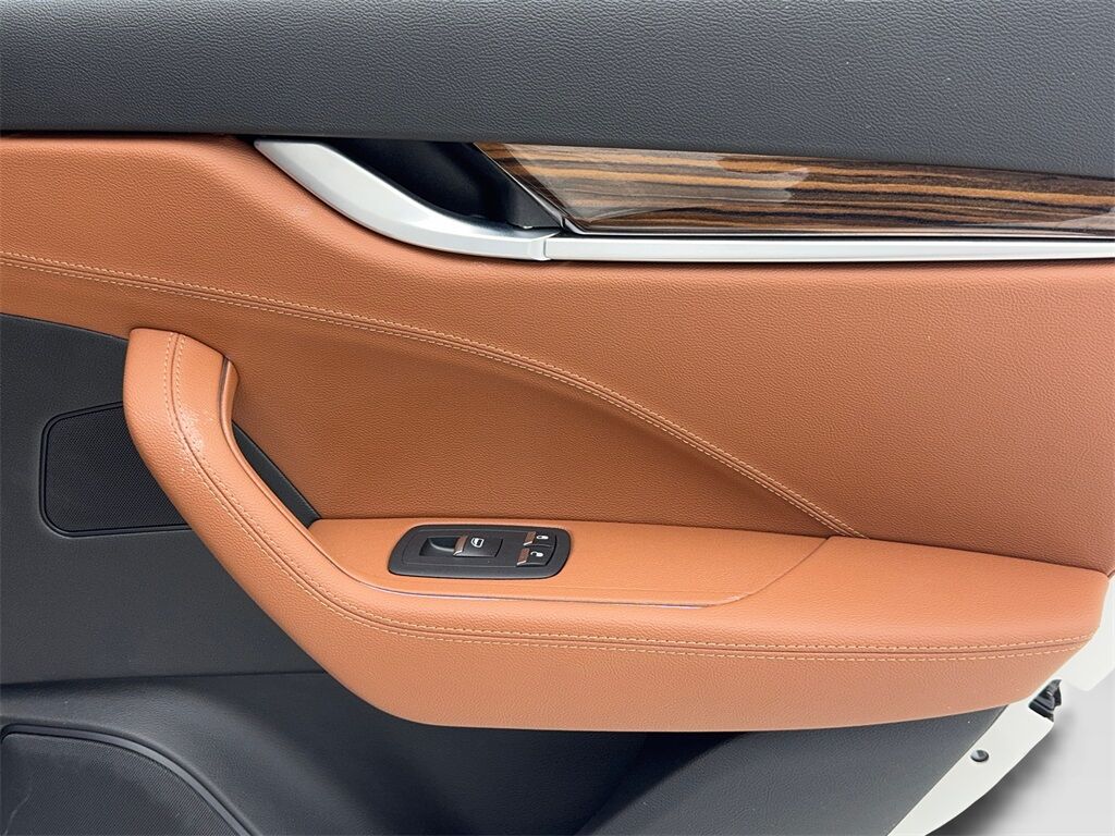2022 Maserati Levante GT NAV,CAM,PANO,HTD STS,BLIND SPOT,20&quot; WLS Plano TX