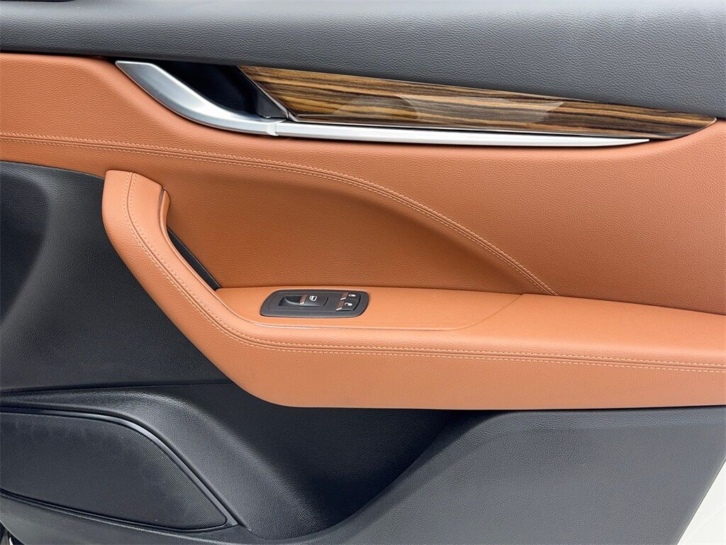 2022 Maserati Levante GT NAV,CAM,PANO,HTD STS,BLIND SPOT,20&quot; WLS Plano TX