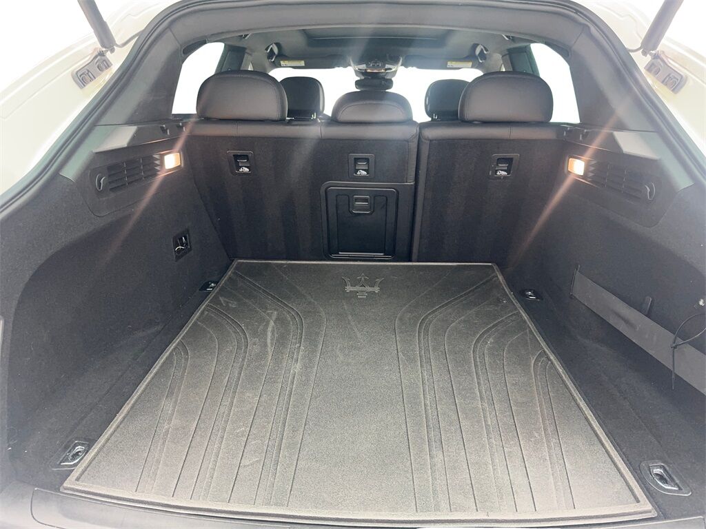 2022 Maserati Levante GT NAV,CAM,PANO,HTD STS,BLIND SPOT,20&quot; WLS Irving TX