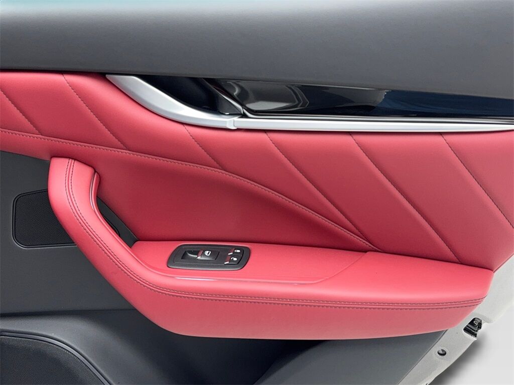 2022 Maserati Levante GT NAV,CAM,PANO,HTD STS,BLIND SPOT,21&quot; WLS Plano TX