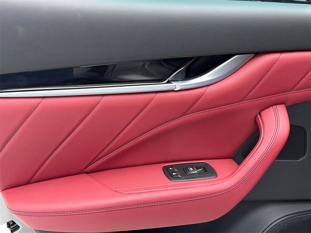 2022 Maserati Levante GT NAV,CAM,PANO,HTD STS,BLIND SPOT,21&quot; WLS Plano TX