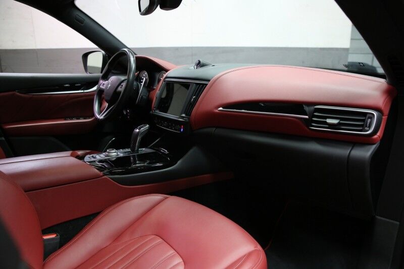 2022 Maserati Levante GT Plainview NY