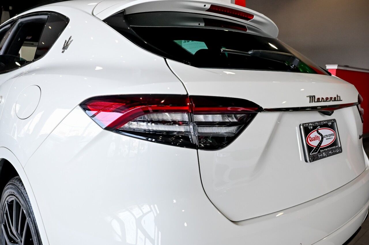 2022 Maserati Levante GT Sport Nerissimo Pkg, 21'' Wheels, Driver Assist, RED INTERIOR Springfield NJ