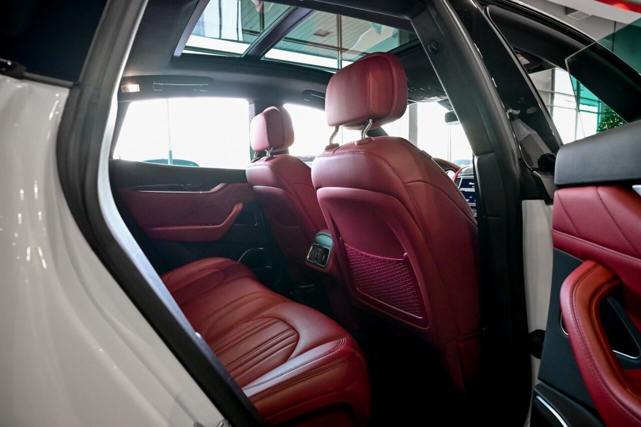 2022 Maserati Levante GT Sport Nerissimo Pkg, 21'' Wheels, Driver Assist, RED INTERIOR Springfield NJ