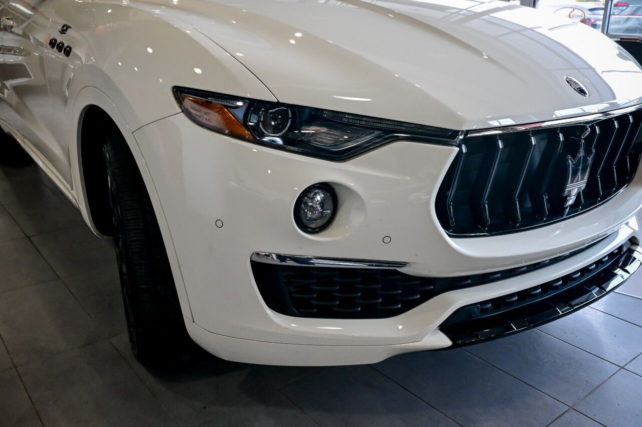2022 Maserati Levante GT Sport Nerissimo Pkg, 21'' Wheels, Driver Assist, RED INTERIOR Springfield NJ
