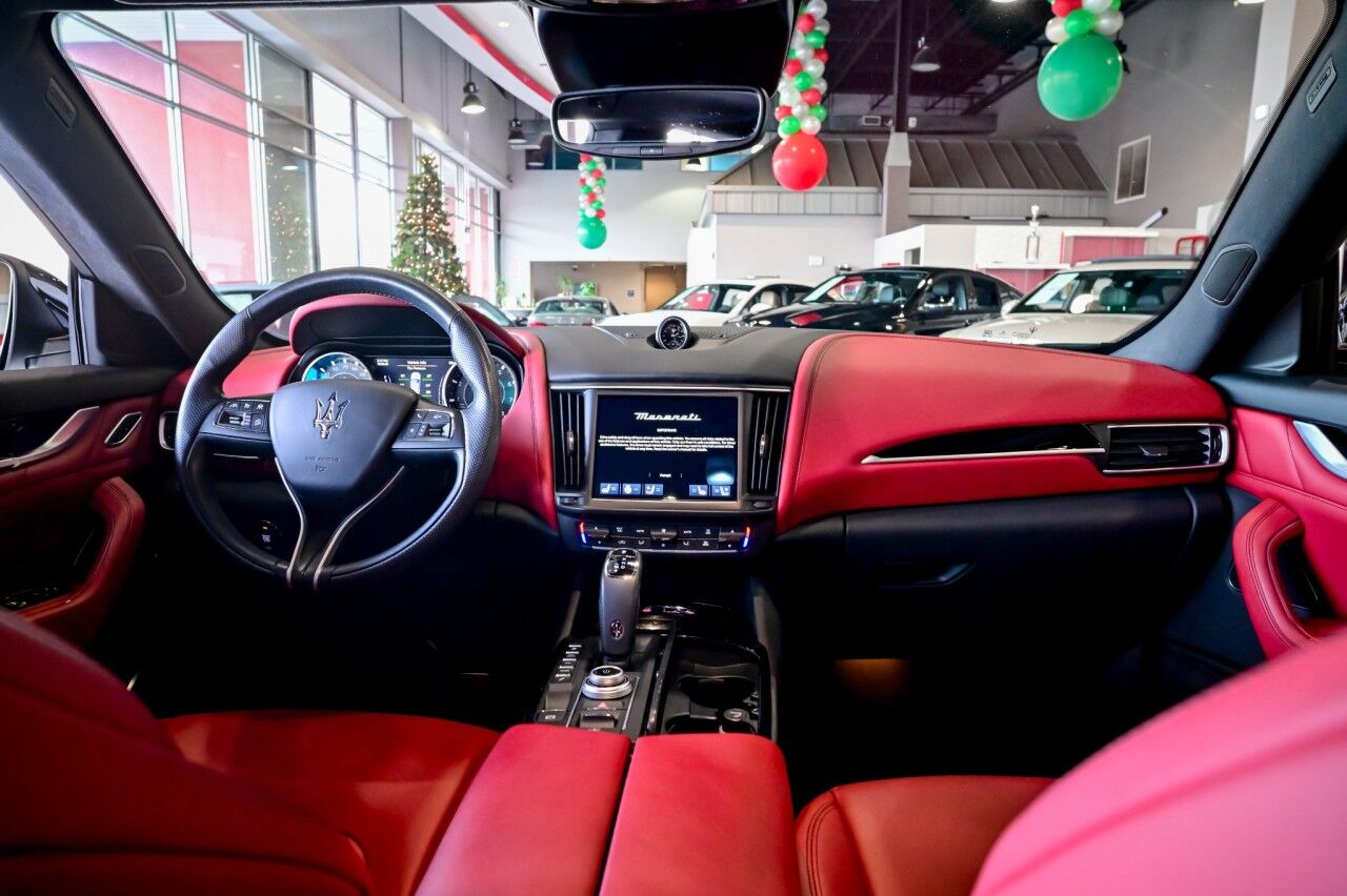 2022 Maserati Levante GT Sport Nerissimo Pkg, 21'' Wheels, Driver Assist, RED INTERIOR Springfield NJ