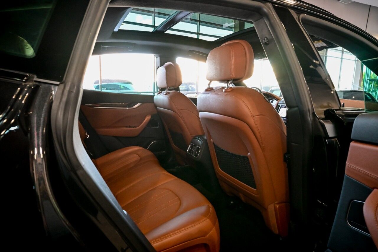 2022 Maserati Levante GT Sport Nerissimo Pkg, Driver Assist, 21'' Wheels, High Gloss Ebano Wood Trim Springfield NJ