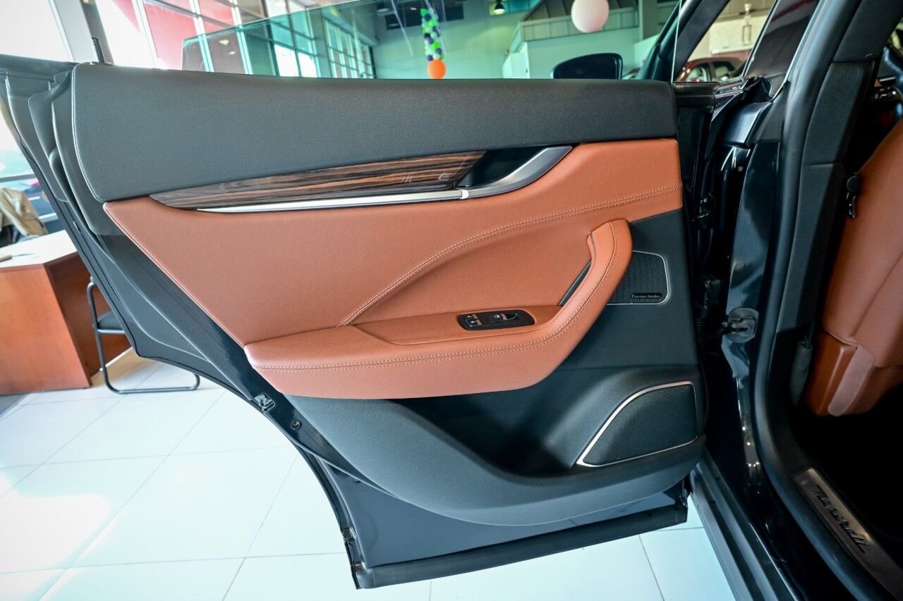 2022 Maserati Levante GT Sport Nerissimo Pkg, Driver Assist, 21'' Wheels, High Gloss Ebano Wood Trim Springfield NJ