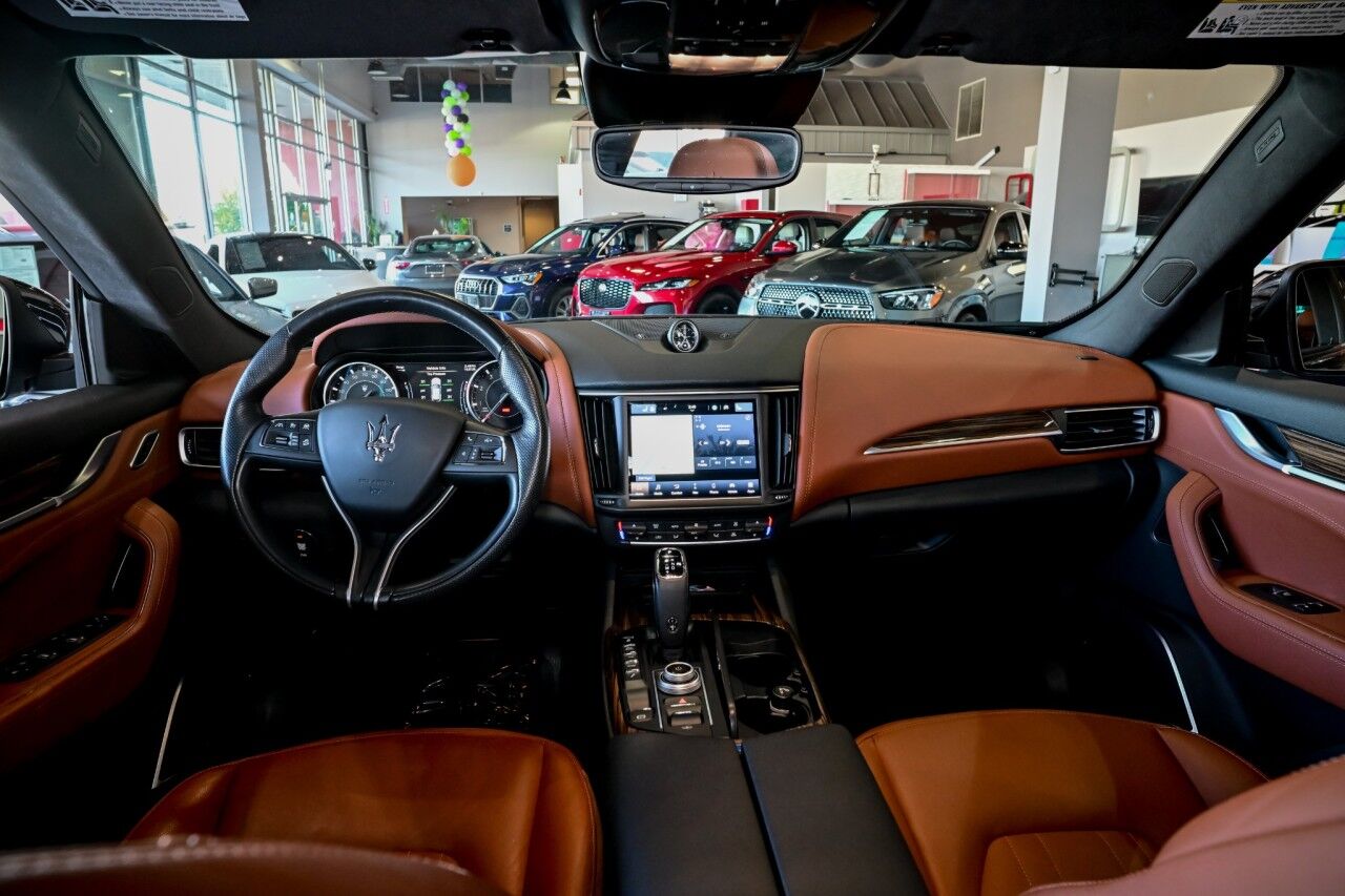 2022 Maserati Levante GT Sport Nerissimo Pkg, Driver Assist, 21'' Wheels, High Gloss Ebano Wood Trim Springfield NJ