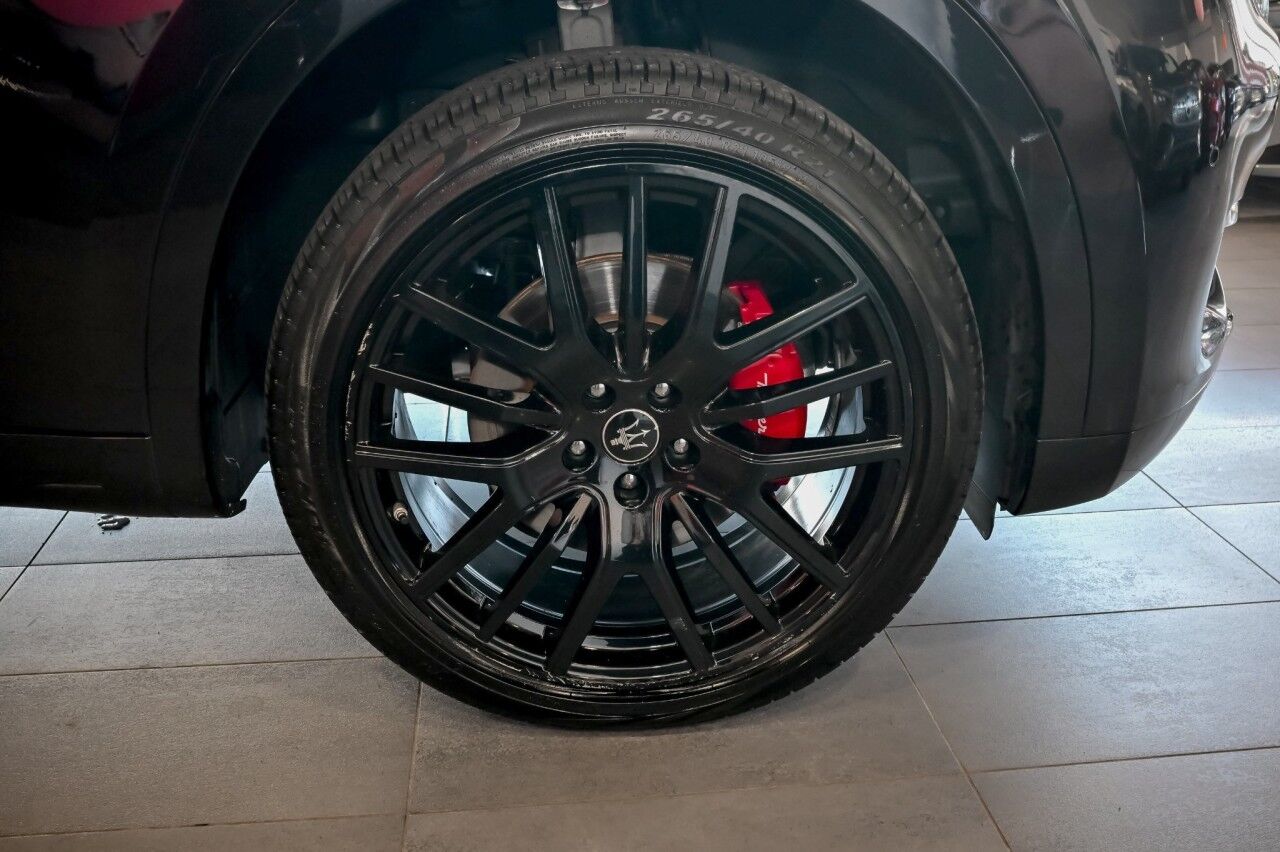 2022 Maserati Levante GT Sport Nerissimo Pkg, Driver Assist, 21'' Wheels, High Gloss Ebano Wood Trim Springfield NJ