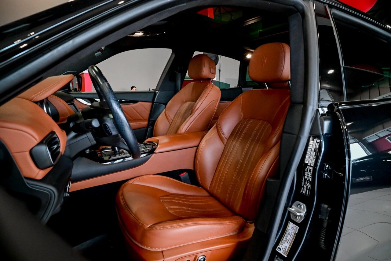 2022 Maserati Levante GT Sport Nerissimo Pkg, Driver Assist, Comfort & Convenience Pkg Springfield NJ