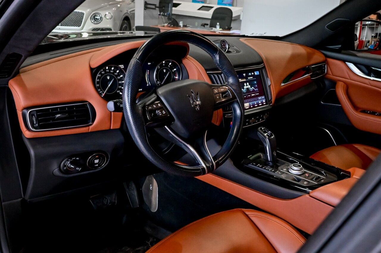 2022 Maserati Levante GT Sport Nerissimo Pkg, Driver Assist, Comfort & Convenience Pkg Springfield NJ