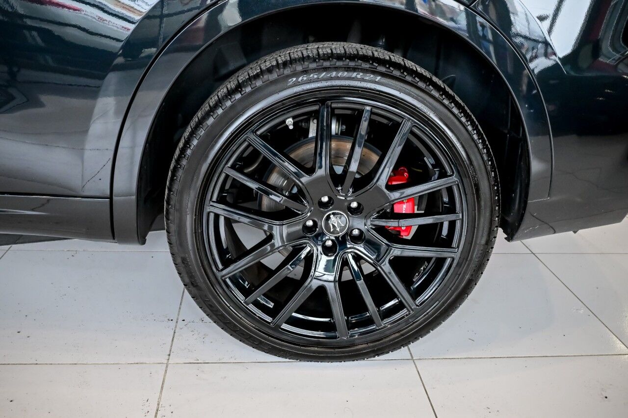 2022 Maserati Levante GT Sport Nerissimo Pkg, Driver Assist, Comfort & Convenience Pkg Springfield NJ