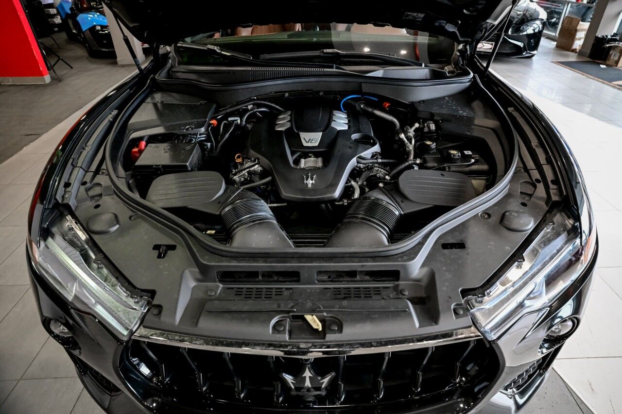 2022 Maserati Levante GT Sport Nerissimo Pkg, Driver Assist, Comfort & Convenience Pkg Springfield NJ