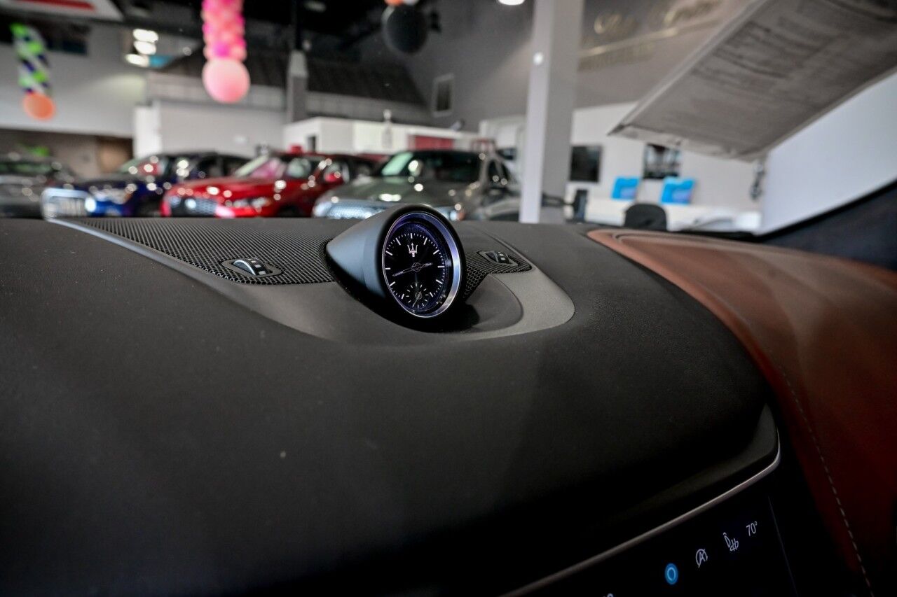 2022 Maserati Levante GT, ZEGNA Interior, Driver Assist, Adaptive CC, Forward Collision Warning Springfield NJ