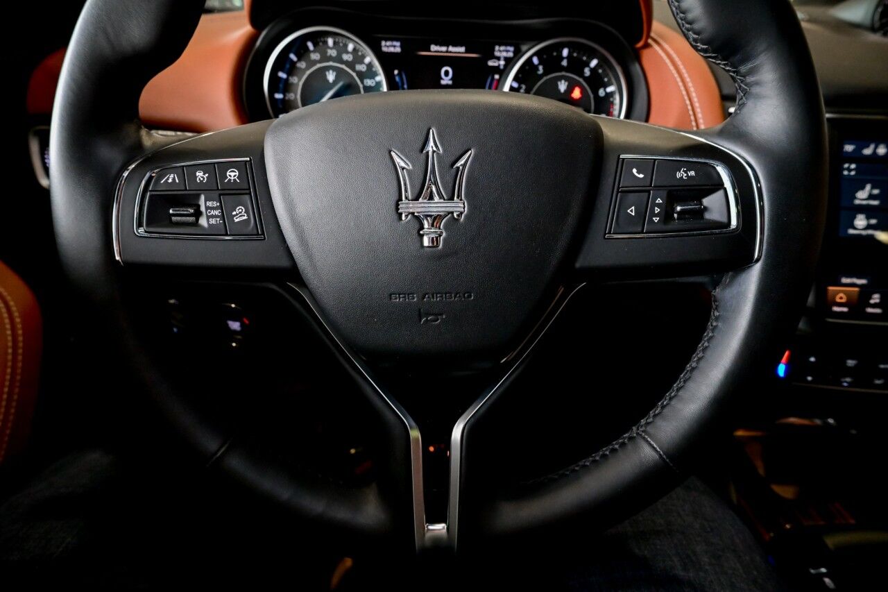 2022 Maserati Levante GT, ZEGNA Interior, Driver Assist, Adaptive CC, Forward Collision Warning Springfield NJ