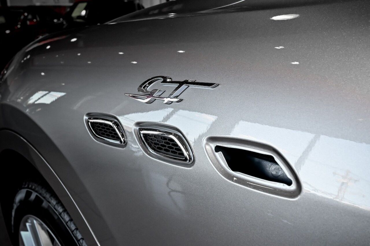 2022 Maserati Levante GT, ZEGNA Interior, Driver Assist, Adaptive CC, Forward Collision Warning Springfield NJ