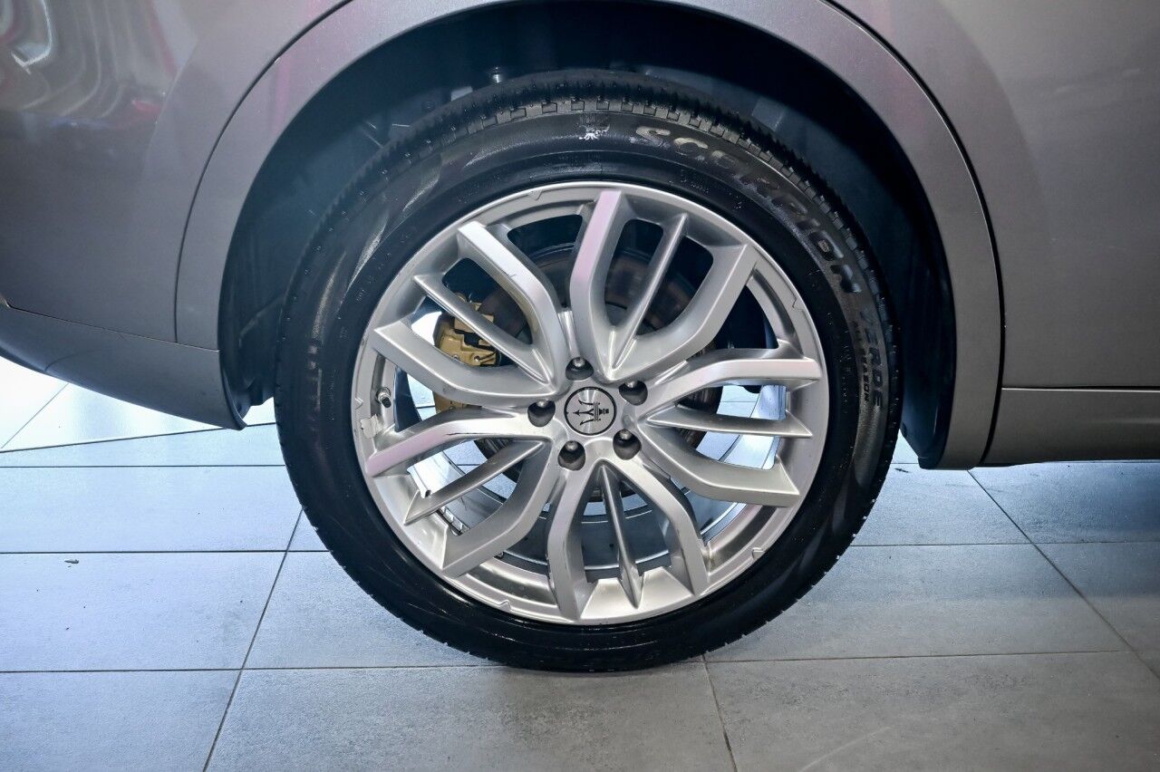 2022 Maserati Levante GT, ZEGNA Interior, Driver Assist, Adaptive CC, Forward Collision Warning Springfield NJ