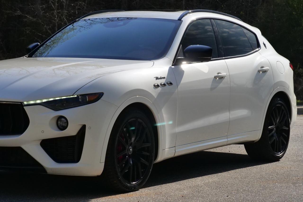 2022 Maserati Levante Modena / AWD / Pano Sunroof / Twin Turbo V6! Lincolnton NC
