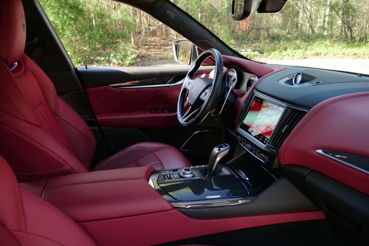 2022 Maserati Levante Modena / AWD / Pano Sunroof / Twin Turbo V6! Lincolnton NC