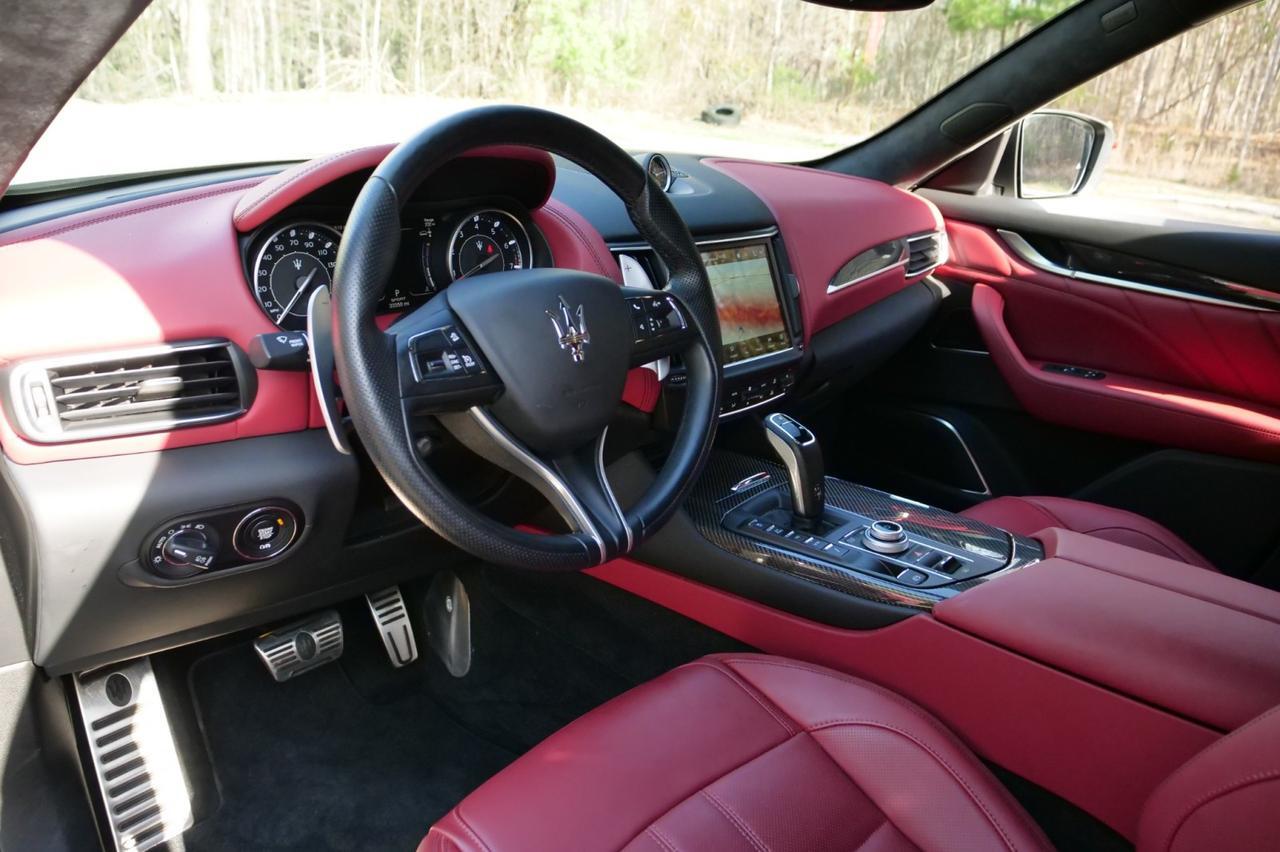 2022 Maserati Levante Modena / AWD / Pano Sunroof / Twin Turbo V6! Lincolnton NC