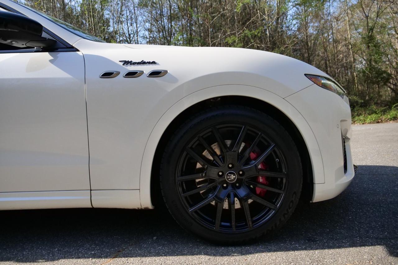 2022 Maserati Levante Modena / AWD / Pano Sunroof / Twin Turbo V6! Lincolnton NC