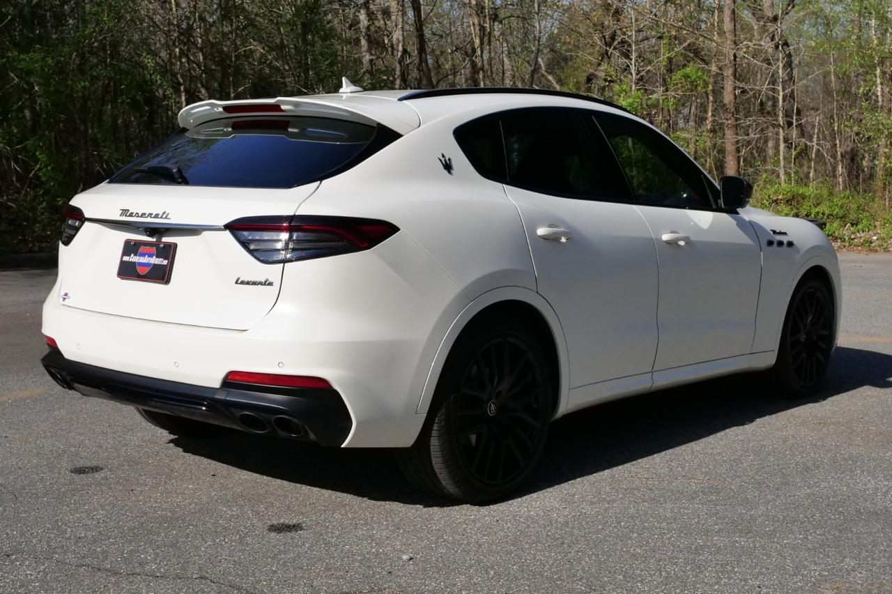 2022 Maserati Levante Modena / AWD / Pano Sunroof / Twin Turbo V6! Lincolnton NC
