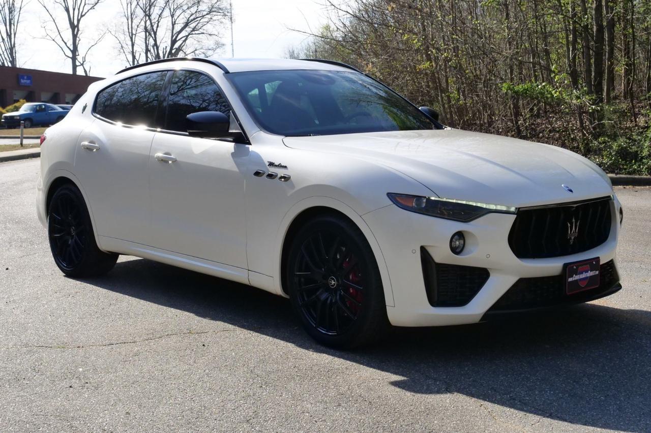 2022 Maserati Levante Modena / AWD / Pano Sunroof / Twin Turbo V6! Lincolnton NC