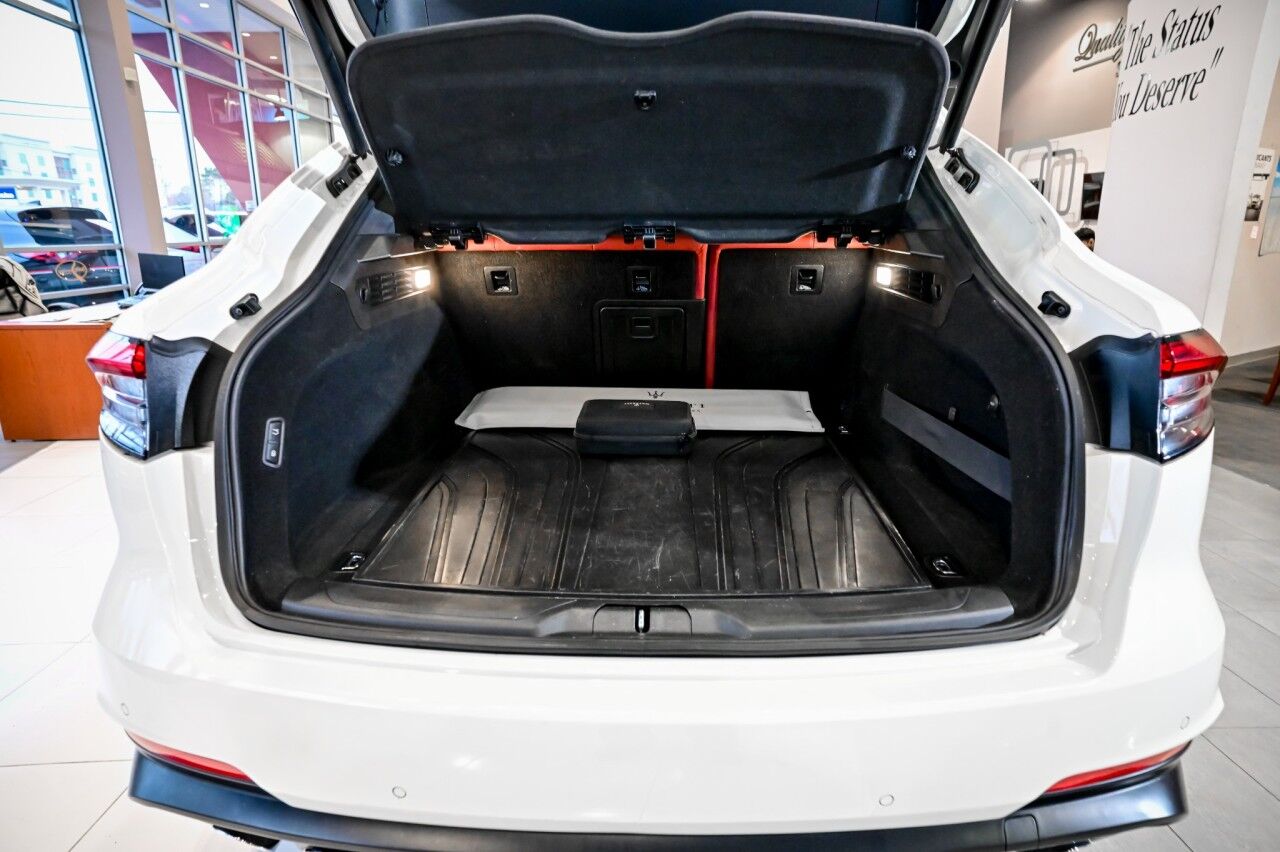 2022 Maserati Levante Modena Springfield NJ